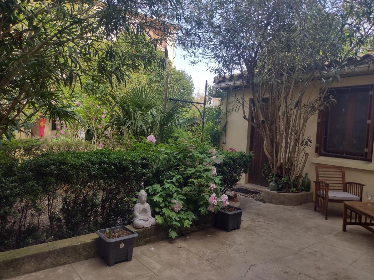 Number15 Guesthouse Carcassone Exterior photo